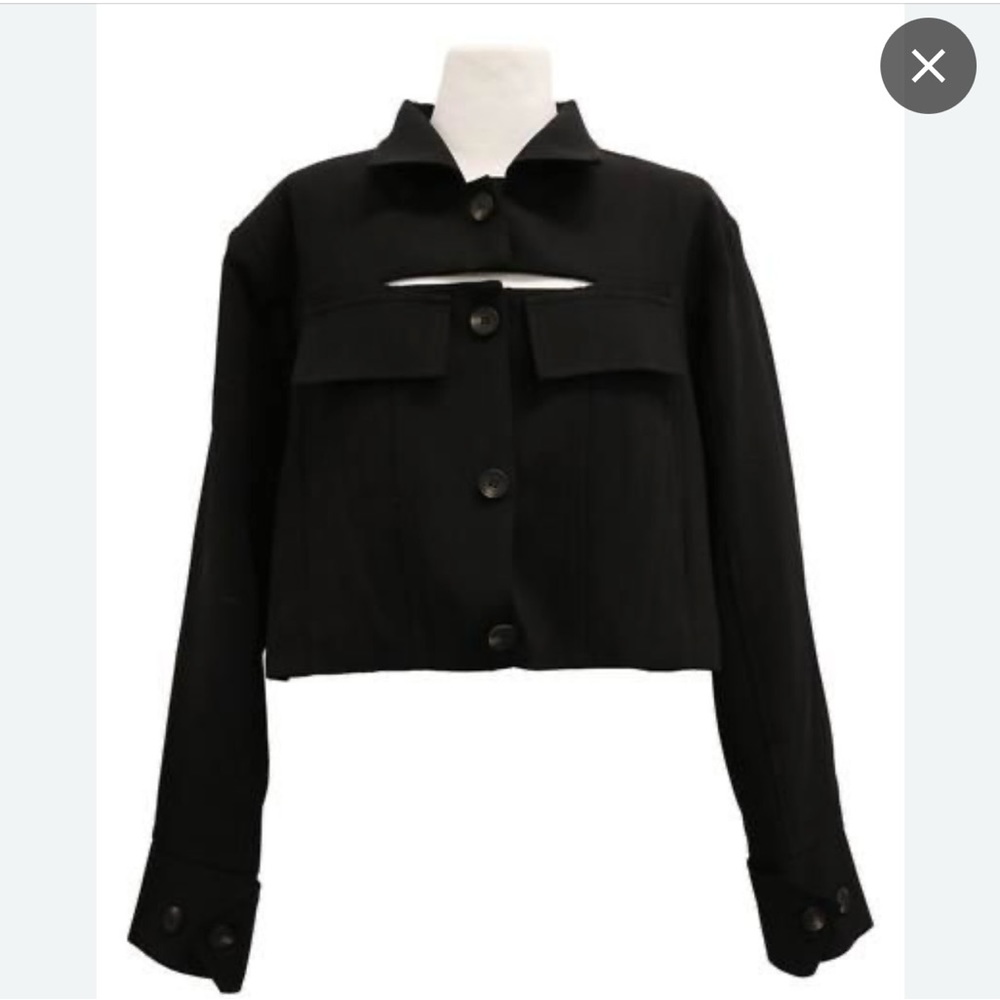 Storets cropped blazer never been worn